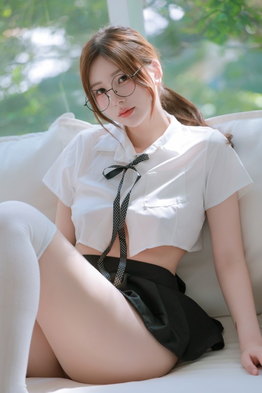 Yoppi – [The Bashful Girl] preview 12