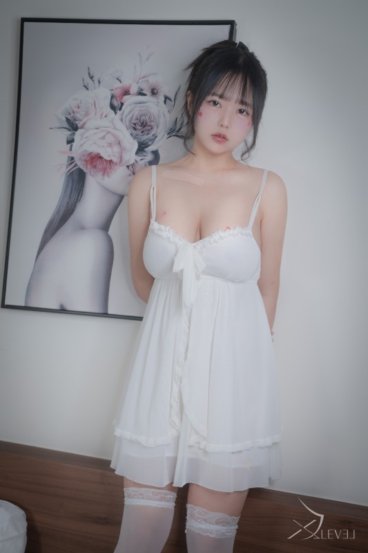 JJudy Vol.70 – [Wet Silk Panties] preview 12