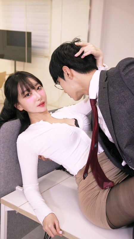 Dayeon – [How The Boss of The Company Scolds Me] preview 5