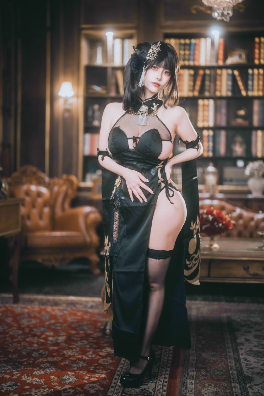 DDiDDi – [Azur Lane : ROC Chen Hai – Vestibule of Wonders] preview 12