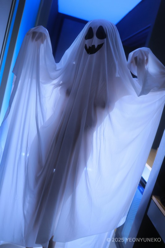 YeonYu – [Halloween] preview 12