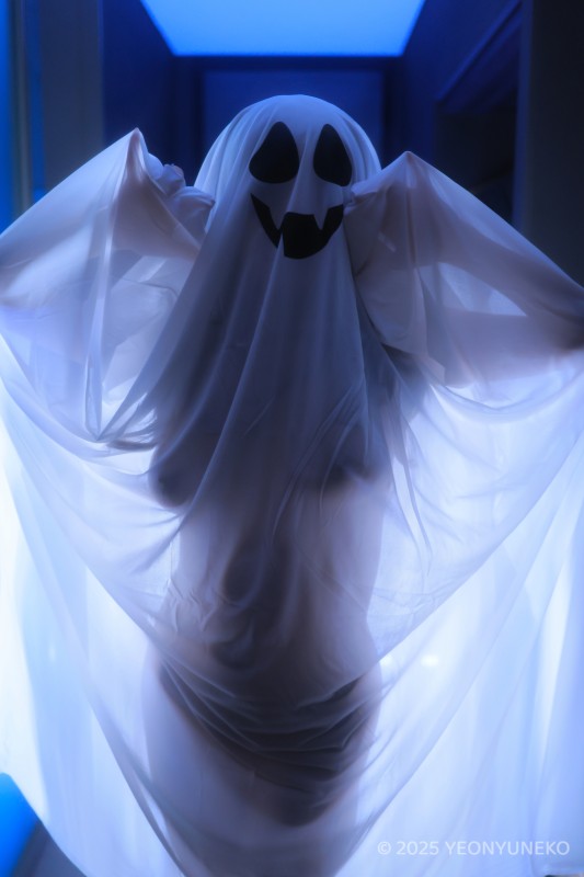YeonYu – [Halloween] preview 11