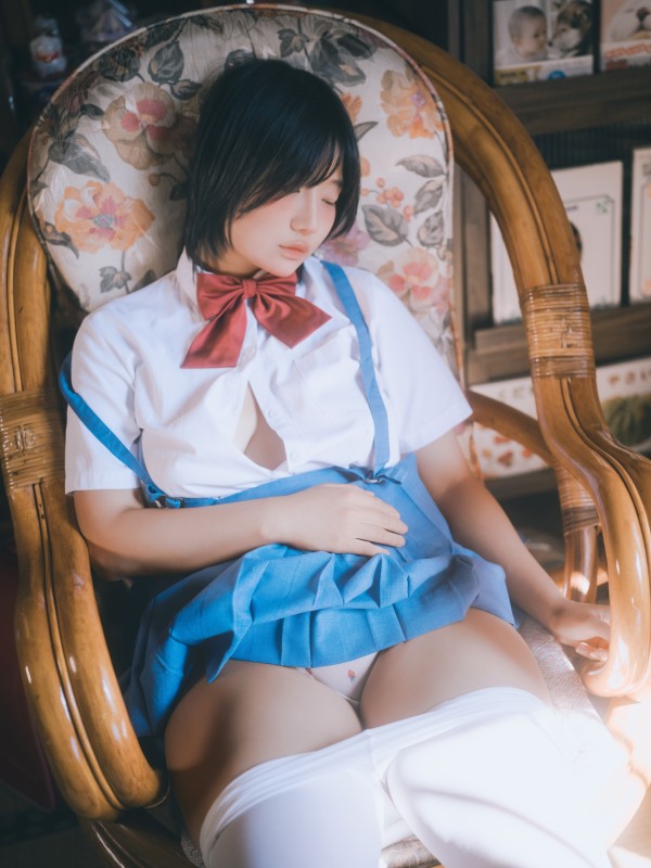 Mimmi – [In The Summer Sunshine] (Part 1) preview 8