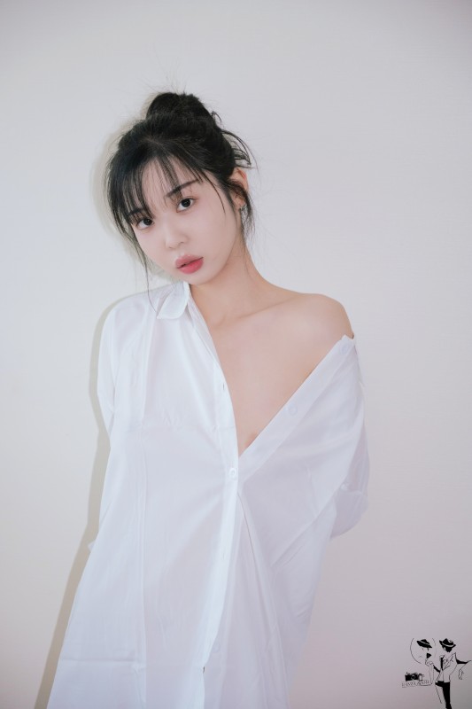 Vol.08 – [Gradually Undressing] preview 12