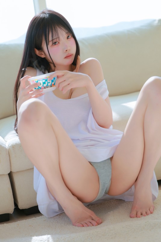 MomoRina – [Moist Girl] preview 9