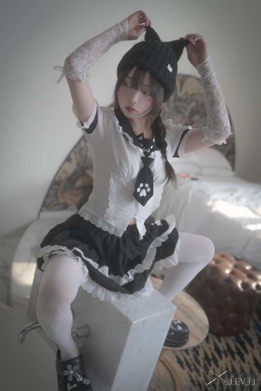 Ahri Vol.89 – [Pink Hole In Mesh] preview 11