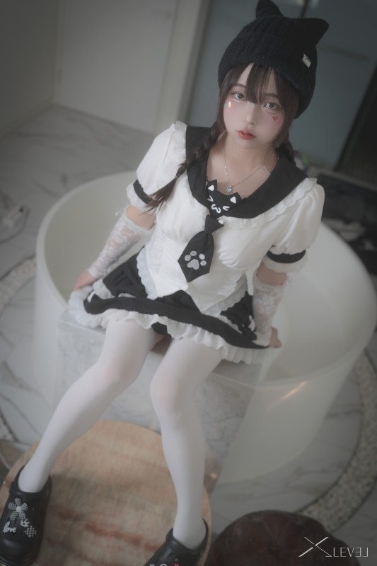 Ahri Vol.89 – [Pink Hole In Mesh] preview 12