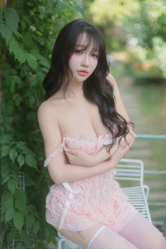 Ye Eun – [Secret Garden] preview 8