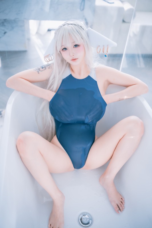 Noah – [Azur Lane : IJN Shinano] preview 1