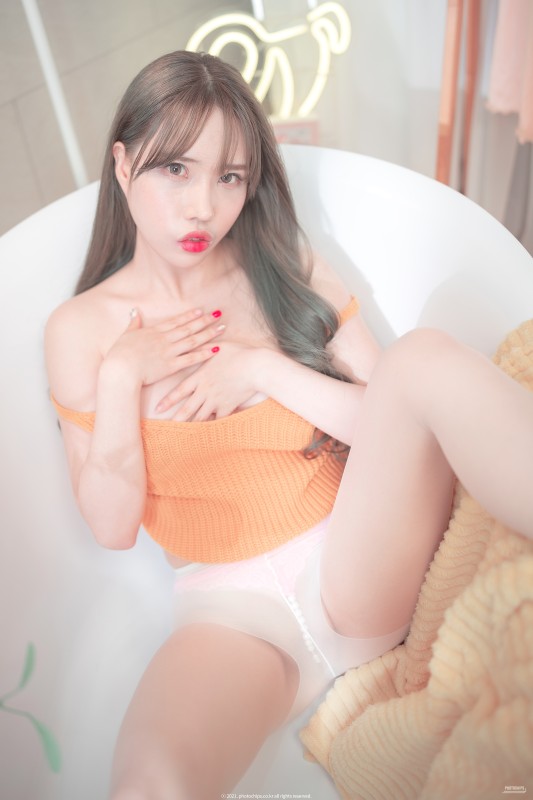 Eunha – [VOL106 NO3] preview 12